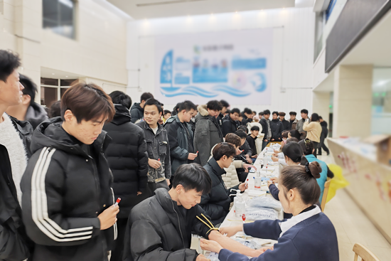 我校2026年高考体检工作有序推进